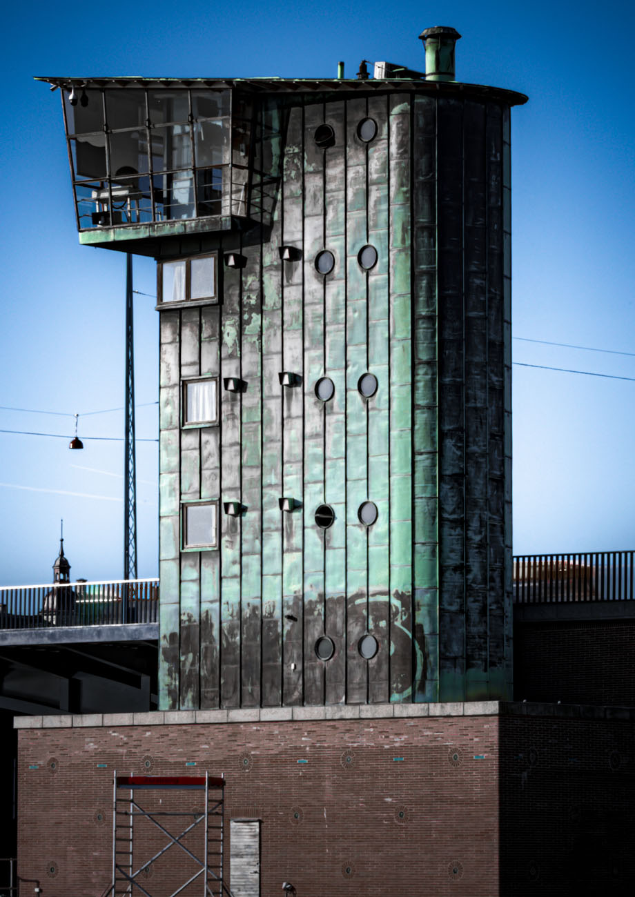 dsc2550 hdr watch tower bright